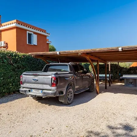 Grazia Uno - Intimacy Just A Stone's Throw From The Sea Apartment Cala Liberotto