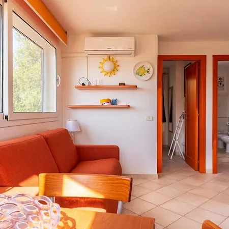 Grazia Uno - Intimacy Just A Stone's Throw From The Sea Apartment Cala Liberotto